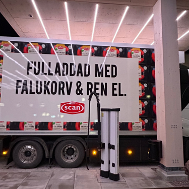 Scan Sverige elektrifierar transporter tillsammans med Einride
